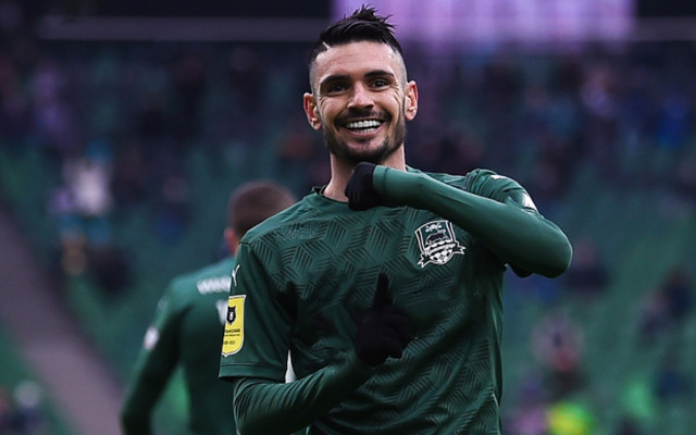 塞维利亚遭遇失利，需反思战术问题