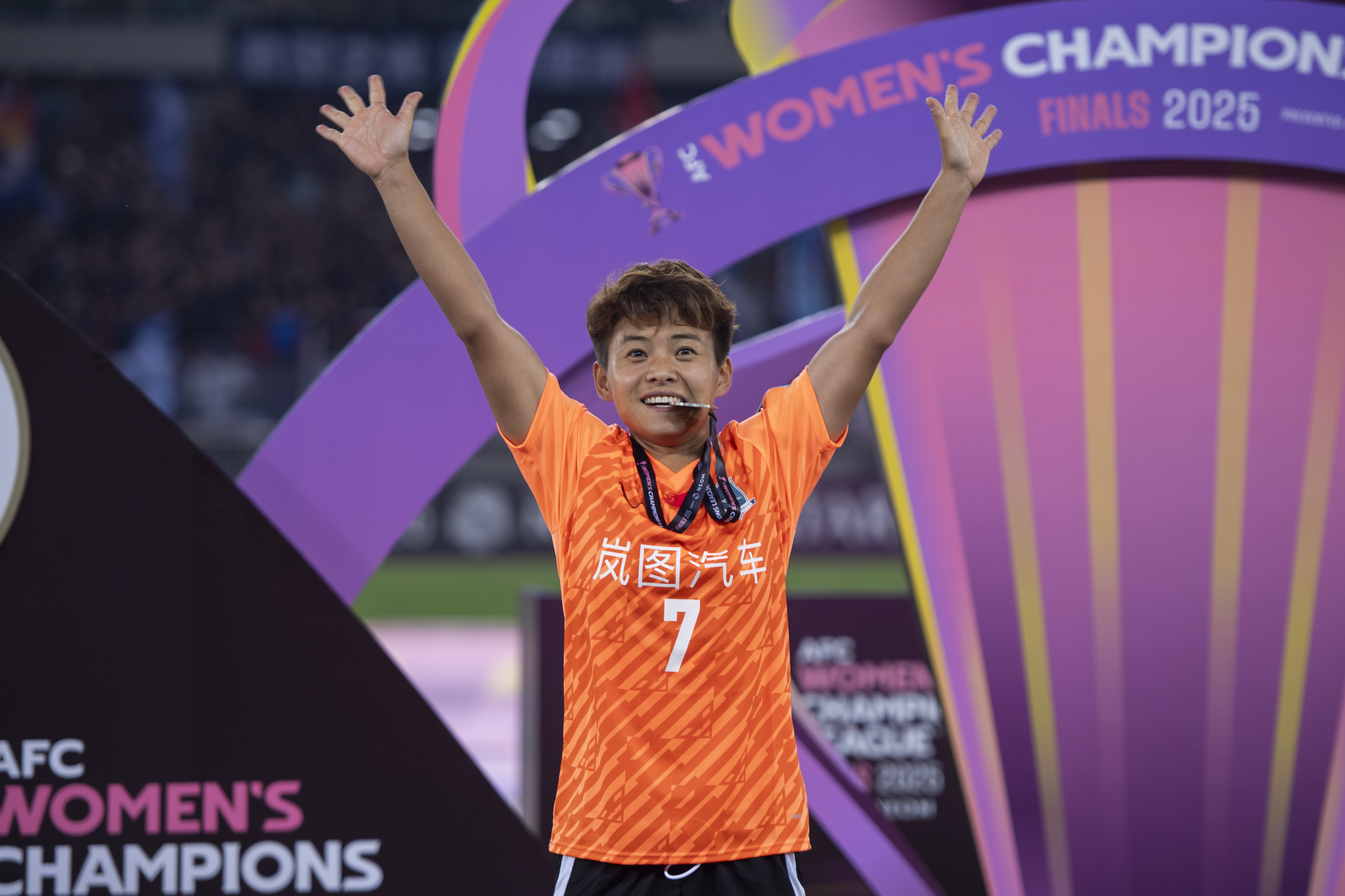 关于湖北队在比赛中表现非常出色,获得胜利的信息 关于湖北队在比赛中表现非常出色,获得胜利的信息