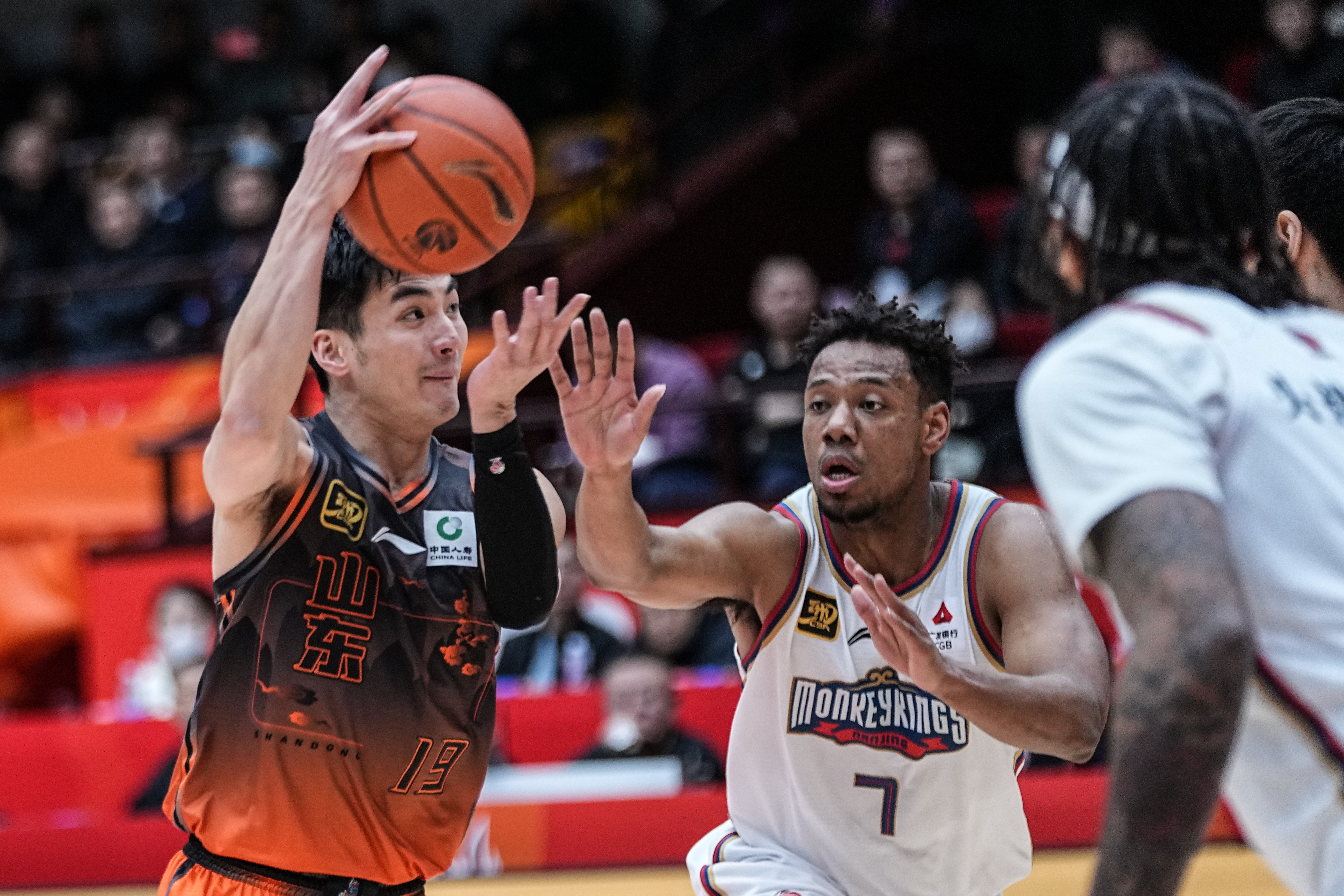 PG电子APP-山东鲁能男篮胜出，击败江苏队晋级八强