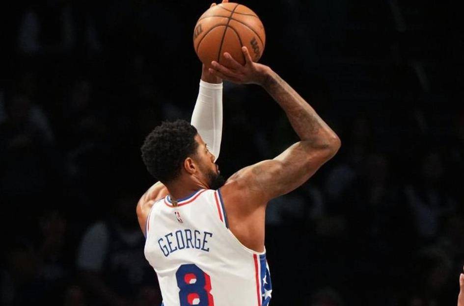 尼克斯绝杀76人，拉塞尔制霸全场的简单介绍