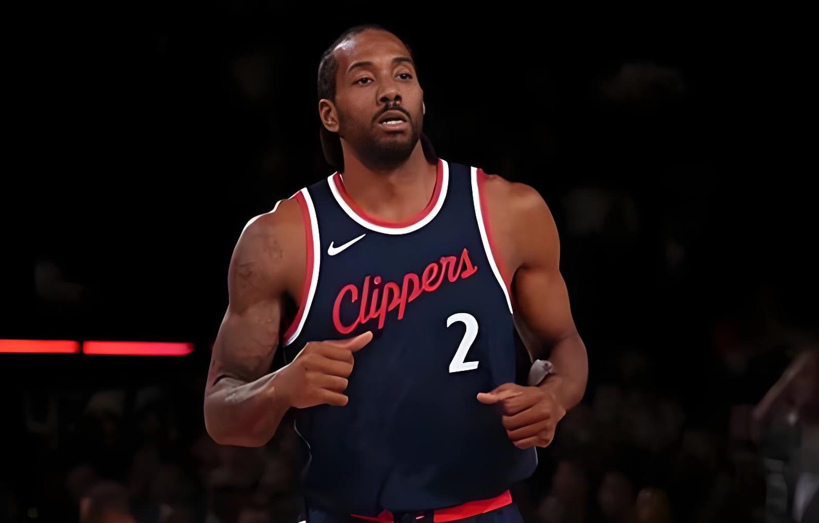 关于快船大胜尼克斯，伦纳德关键表现的信息