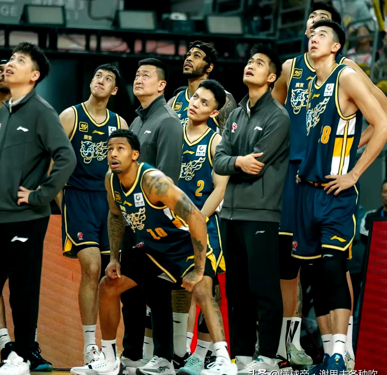 广东宏远遭遇广州队挑战，胜负难料的简单介绍