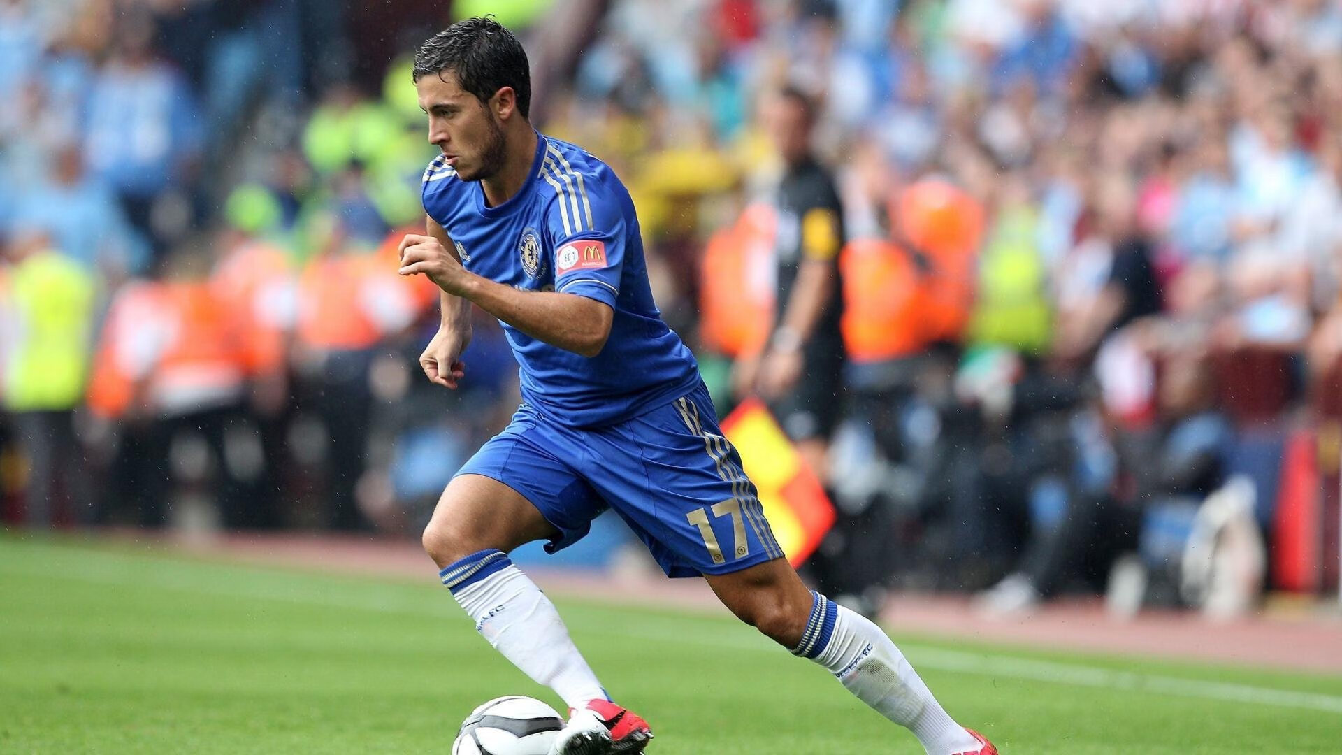 奥运周期关键战之夜，库尔图瓦连续得分拉开差距